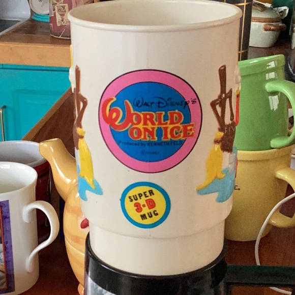 Mickey Mouse VINTAGE Pool Rider 1983 the Wet Set Inflatable Pool Toy - Picture 11 of 16